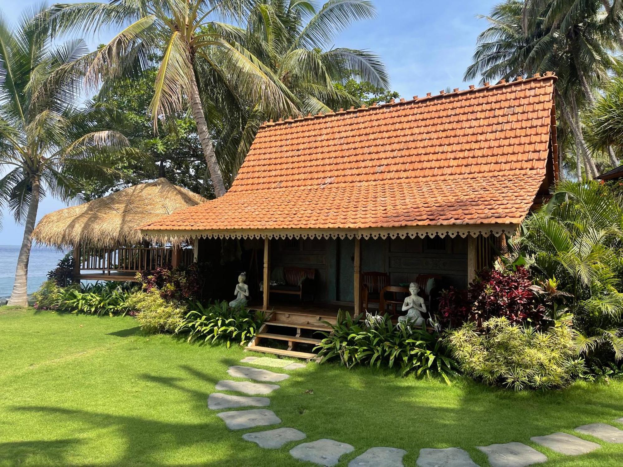 Louka Beach Bali Tianyar Buitenkant foto