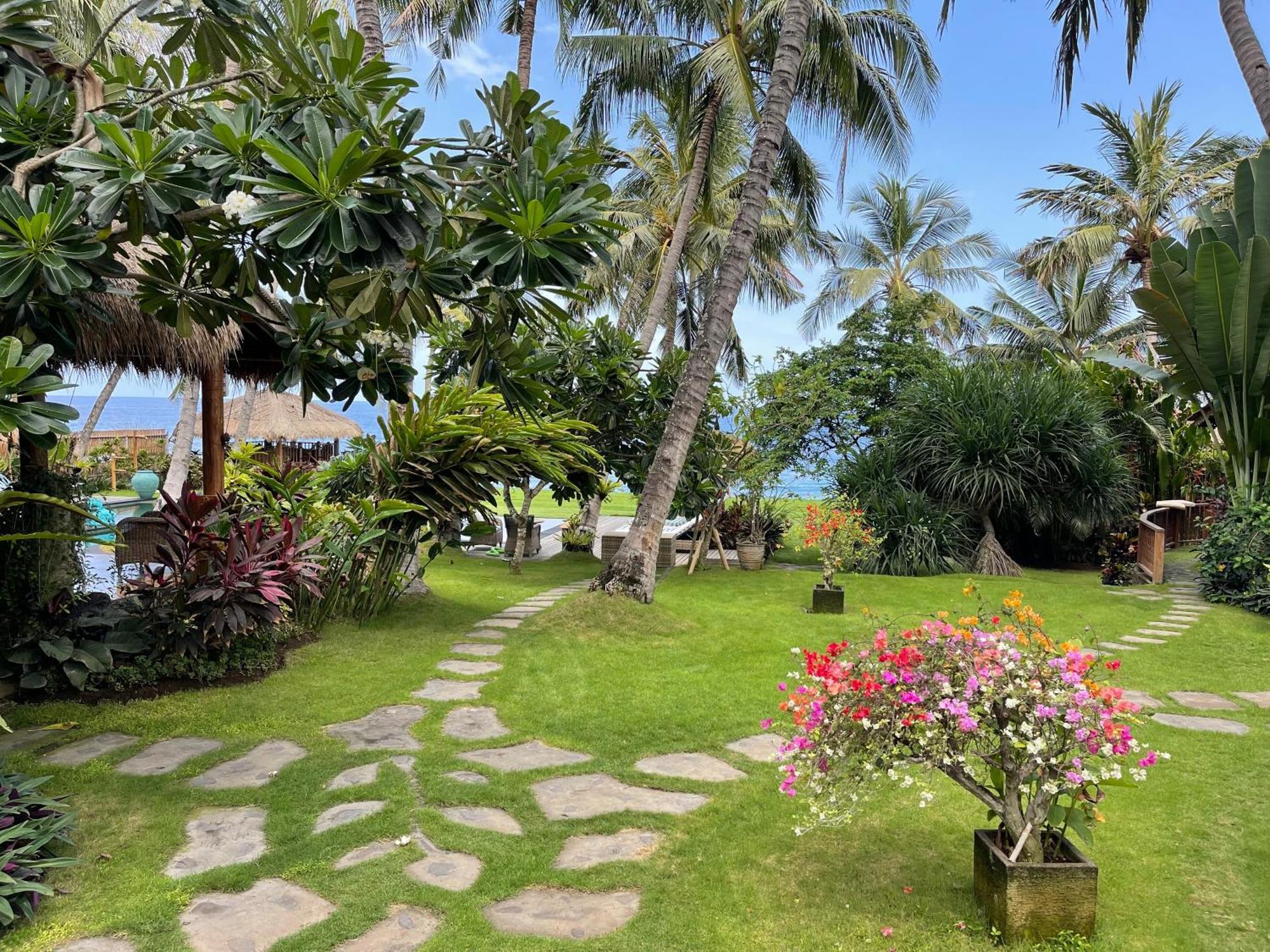 Louka Beach Bali Tianyar Buitenkant foto