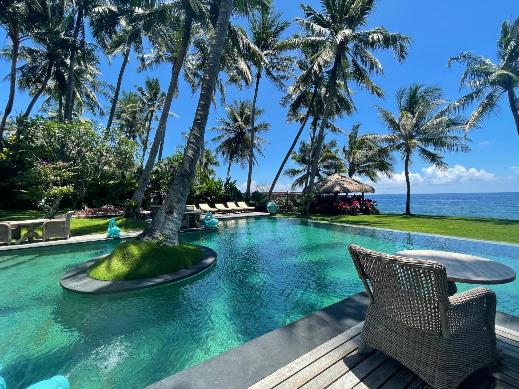 Louka Beach Bali Tianyar Buitenkant foto
