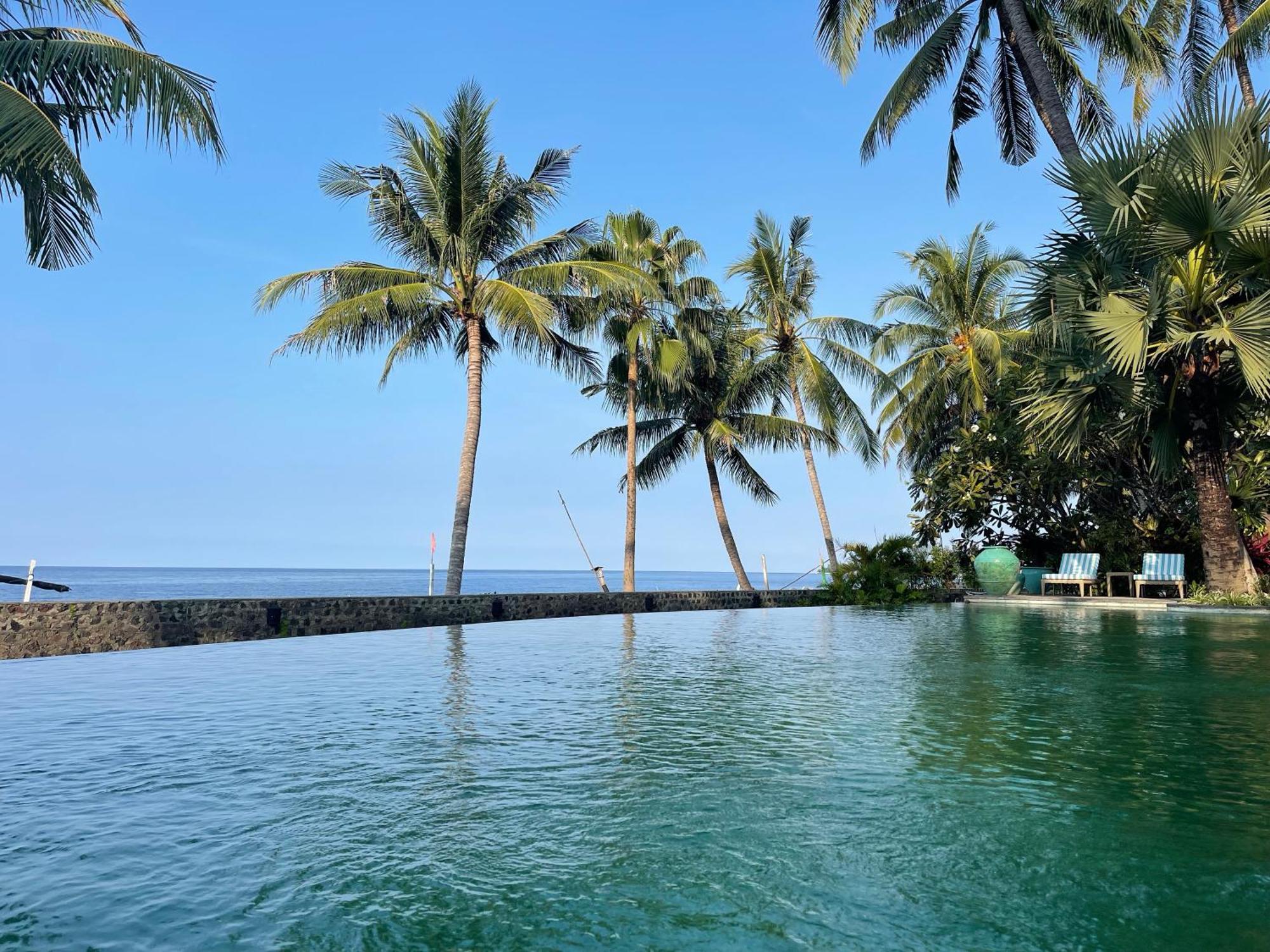 Louka Beach Bali Tianyar Kamer foto